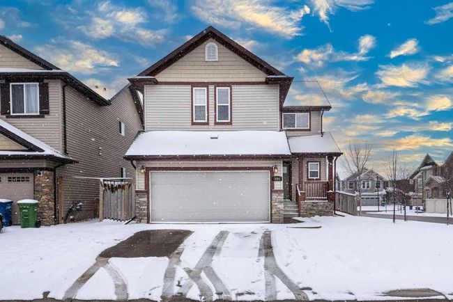 1699 Baywater Park Sw, Home with 4 bedrooms, 4 bathrooms and 4 parking in Airdrie AB | Image 1