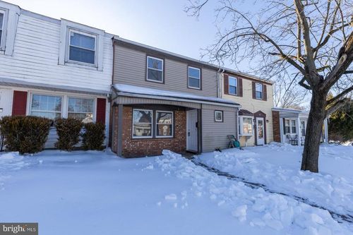 5 Farragut Ct, WILLINGBORO, NJ, 08046-2018 | Card Image