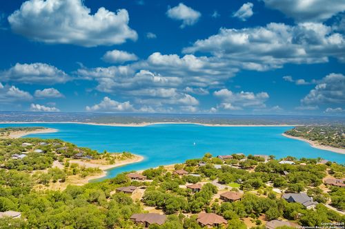 821 Lakeview Loop, Canyon Lake, TX, 78133-5870 | Card Image