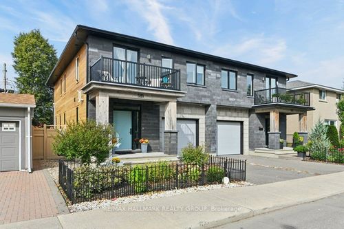 581 Queen Mary St, Ottawa, ON, K1K1V9 | Card Image