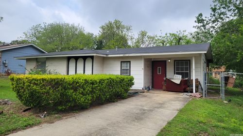 12017 Forest Nook Ct, Live Oak, TX, 78233-2830 | Card Image