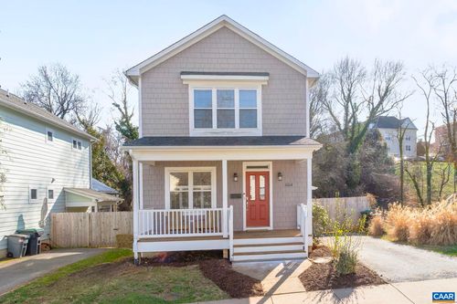 1004 Page St, Charlottesville, VA, 22903 | Card Image