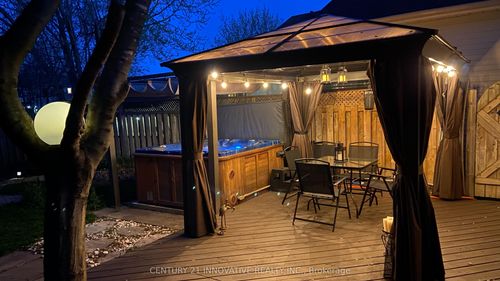 3066 Patrick Cres, Mississauga, ON, L5N3G5 | Card Image