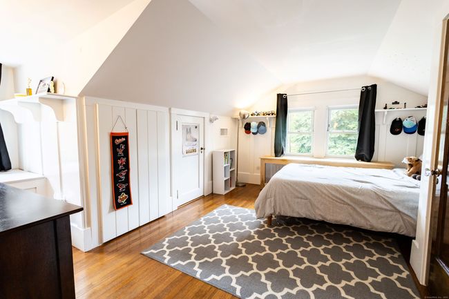336 Main St, House other with 5 bedrooms, 2 bathrooms and null parking in Wethersfield CT | Image 28