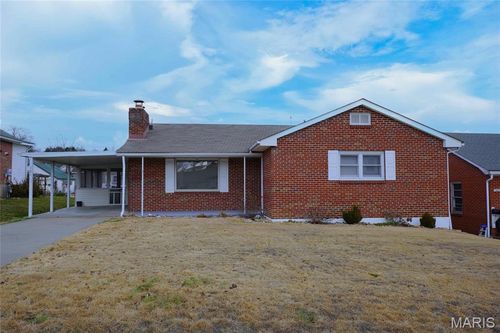 421 W 9th St, Hermann, MO, 65041-1230 | Card Image