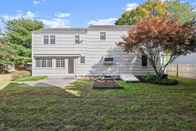 1751 Mill Plain Road, House other with 4 bedrooms, 2 bathrooms and 6 parking in Fairfield CT | Image 3