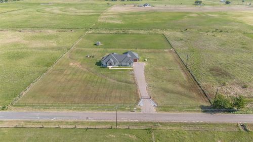 919 Gunter Rd, Whitesboro, TX, 76273 | Card Image