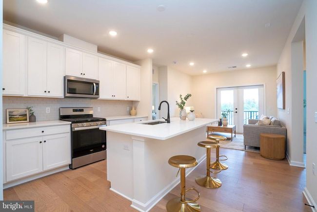 311 - 1 Culvert Dr, Condo with 2 bedrooms, 2 bathrooms and null parking in PRINCETON JUNCTION NJ | Image 5
