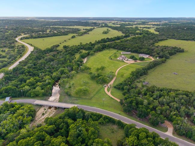 101 Spears Ranch Rd, House other with 3 bedrooms, 4 bathrooms and null parking in Jarrell TX | Image 38
