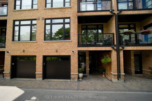 22-8169 Kipling Ave, Vaughan, ON, L4L0G4 | Card Image