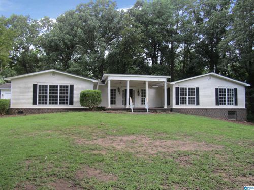 1352 Golden Forest Dr, BESSEMER, AL, 35022-4055 | Card Image