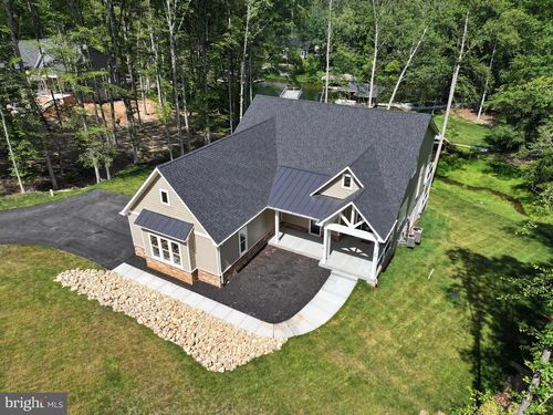 44 Deep Creek Cir, BUMPASS, VA, 23024-4780 | Card Image