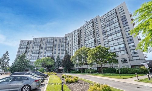 301-40 Harding Blvd W, Richmond Hill, ON, L4C9S5 | Card Image