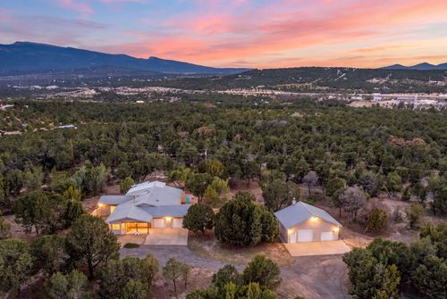 39 & 41 Canoncito Vista Road, Tijeras, NM, 87059 | Card Image