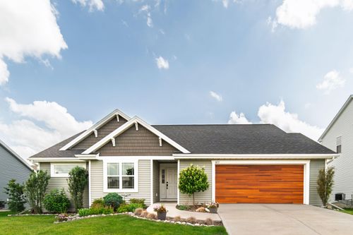 977 Griffin Way, Deforest, WI, 53532-9129 | Card Image