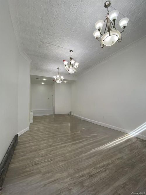 855 Wyckoff Avenue, New York, NY, 11385 | Card Image