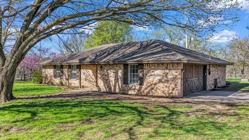 13715 Maxwell Blvd, Fort Worth, TX, 76179-9233 | Card Image