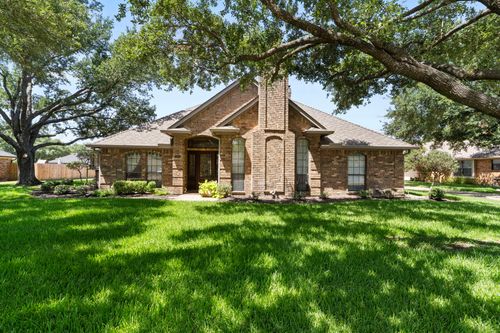 2503 Saint Andrews Dr, Ennis, TX, 75119-7224 | Card Image