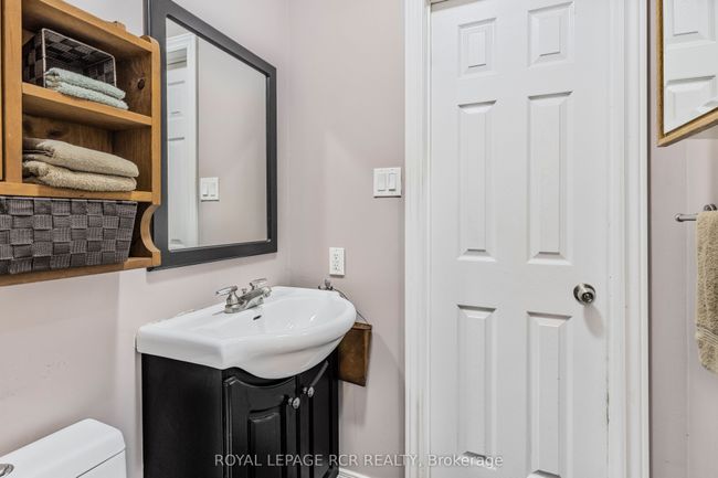 56 Maple Ave, House other with 3 bedrooms, 3 bathrooms and 6 parking in Adjala Tosorontio ON | Image 16