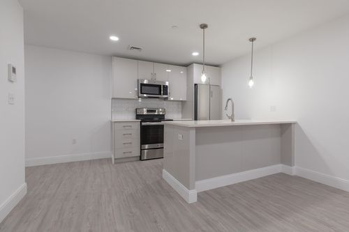 unit-104-42 N Beacon St, Boston, MA, 02134-1933 | Card Image