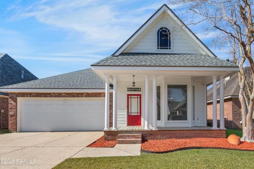 103 Lighthouse Point Cir, Youngsville, LA, 70592-5675 | Card Image