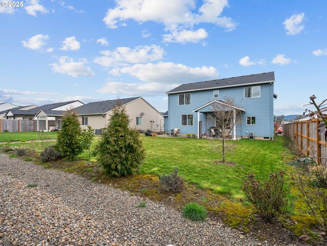 277 S 7 Th St, House other with 5 bedrooms, 3 bathrooms and 3 parking in Carlton OR | Image 44