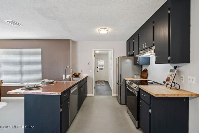 645 Shady Ln, House other with 3 bedrooms, 2 bathrooms and null parking in Keystone Heights FL | Image 16