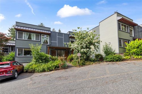 10-111 Wall St, Nanaimo, BC, V9S5H9 | Card Image