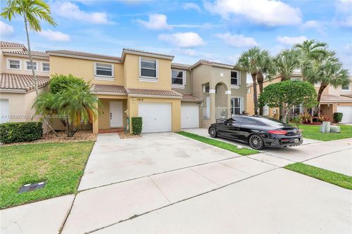 1412 Nw 154th Ln, Pembroke Pines, FL, 33028-1660 | Card Image