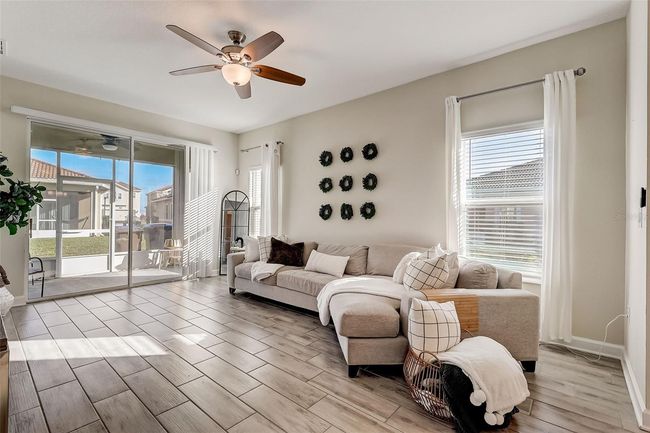 1127 Trappers Trail Loop, House other with 3 bedrooms, 2 bathrooms and null parking in DAVENPORT FL | Image 7