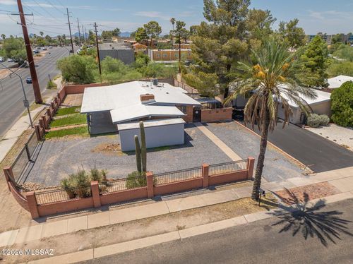 6899 E Broadway Blvd, Tucson, AZ, 85710-2808 | Card Image