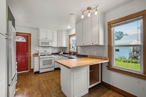 224 S Main Street, OREGON, WI, 53575 | Card Image
