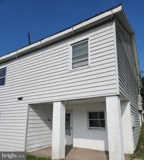 apt-4-107 4th St, Terra Alta, WV, 26764-2009 | Card Image