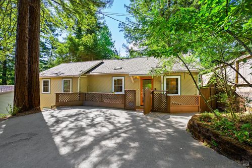 17276 Summit Ave, Guerneville, CA, 95446-9085 | Card Image