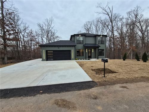 18 Dunstable Dr, Bella Vista, AR, 72714-2123 | Card Image