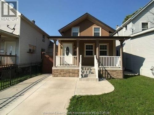 330 Elliott St W, Windsor, ON, N9A5Z1 | Card Image