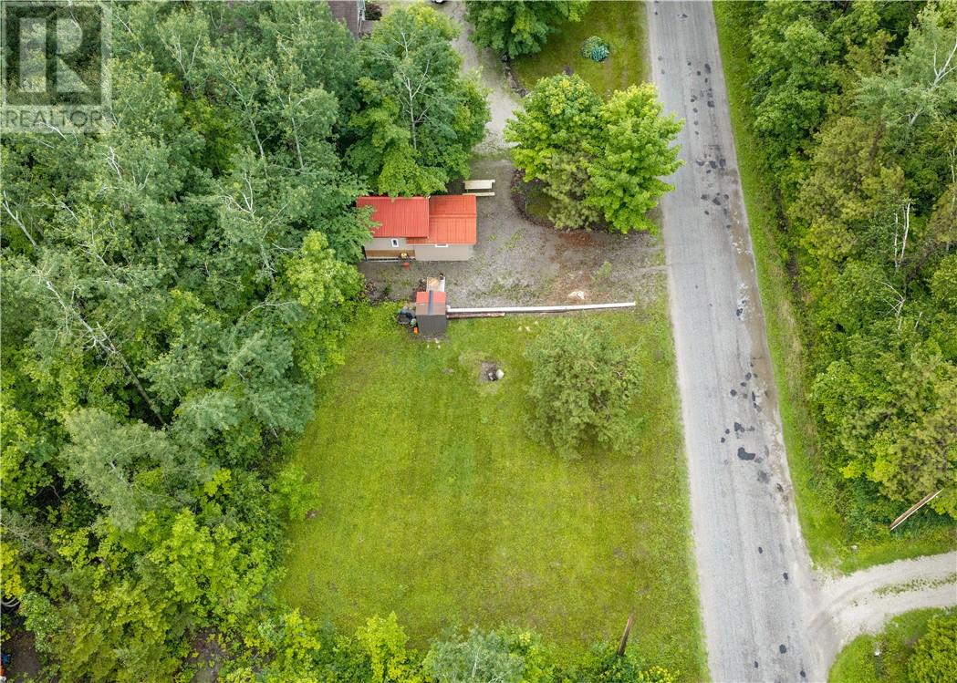 Land in Manitowaning 5