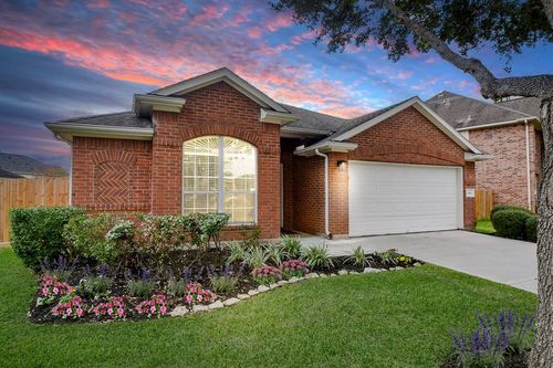 11601 Cross Spring Drive, Pearland, TX, 77584 | Card Image