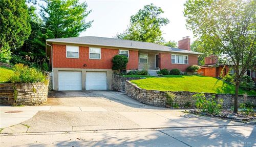 15 Shafor Blvd, Oakwood, OH, 45409-2336 | Card Image