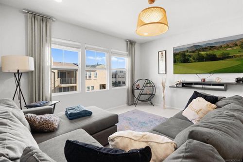 unit-128-5201 Beachside Ln, San Diego, CA, 92154-6591 | Card Image