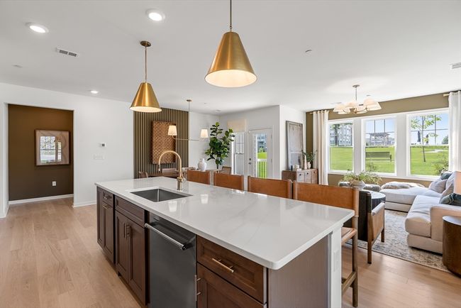 213 - 2 Codman Way, Condo with 2 bedrooms, 2 bathrooms and null parking in Westborough MA | Image 9