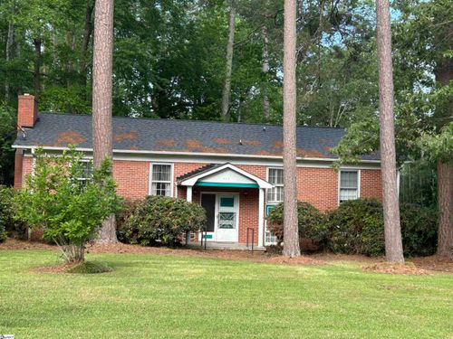 402 Chestnut St, Clinton, SC, 29325-3016 | Card Image