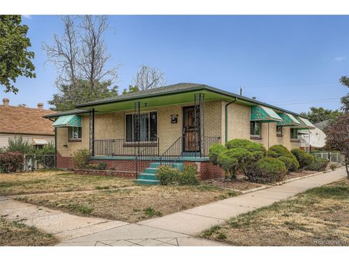 4400 Clayton St, Denver, CO, 80216-4032 | Card Image