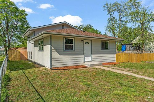 810 W 10th, Junction City, KS, 66441 | Card Image