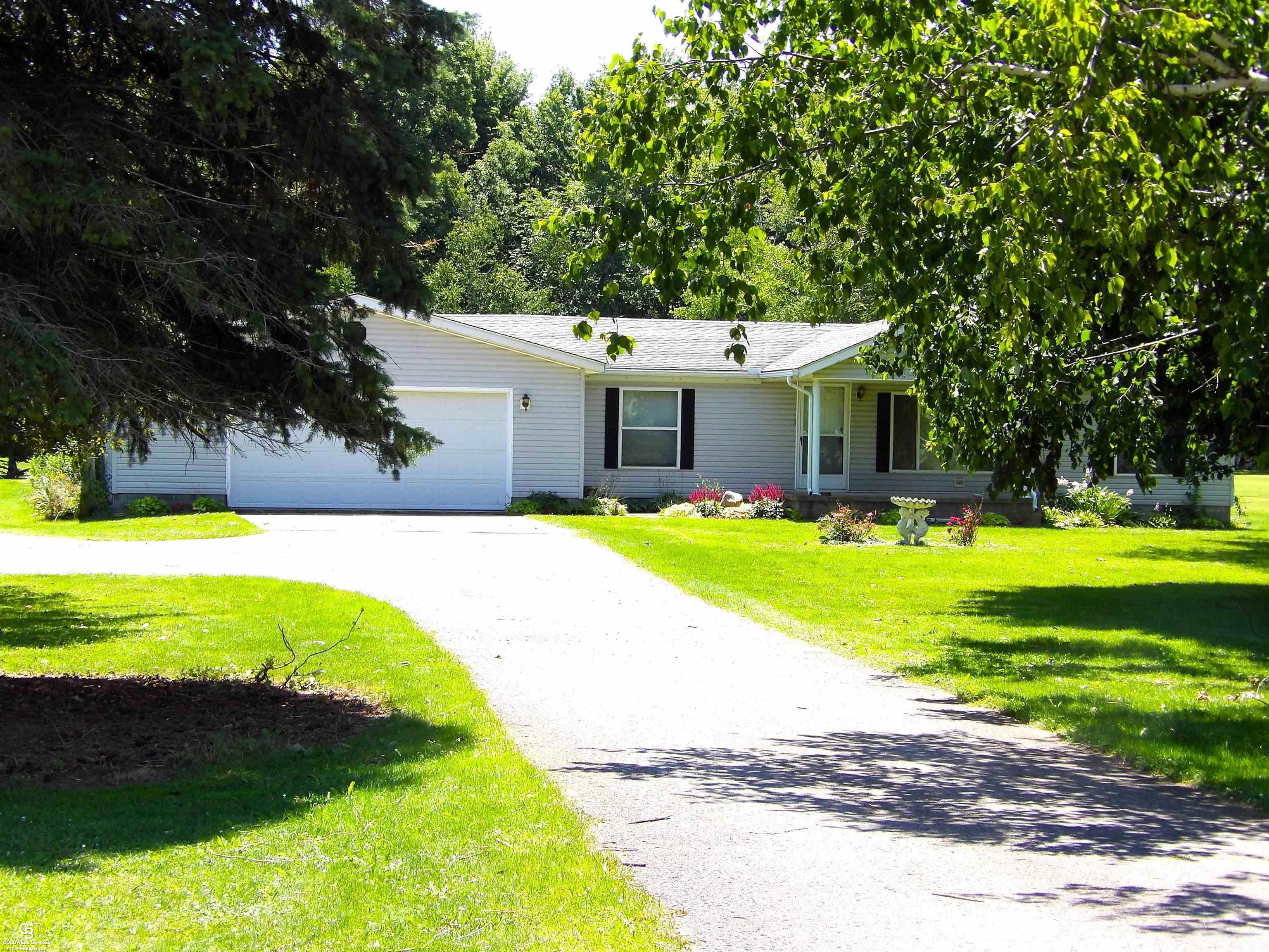 Harrington Rd, Croswell, MI 48422