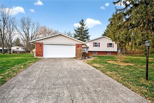 7602 Pelbrook Farm Dr, Dayton, OH, 45459-5018 | Card Image