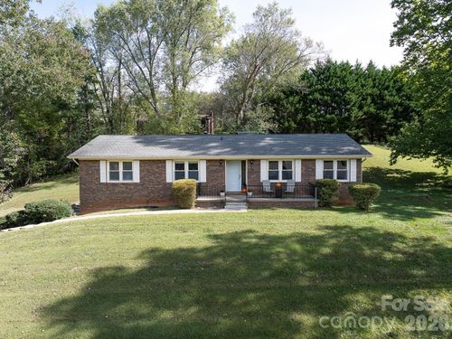 16 Sun Valley Ct, Alexander, NC, 28701-9728 | Card Image