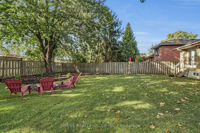 371 High St, House other with 3 bedrooms, 2 bathrooms and 2 parking in London ON | Image 27