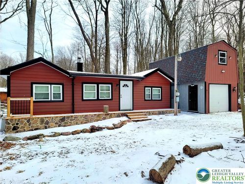 76 Kiowa Path, Lehigh Twp, PA, 18466 | Card Image