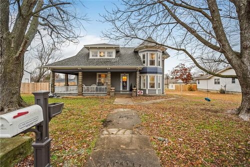 11 Michigan Street, Oswego, KS, 67356 | Card Image